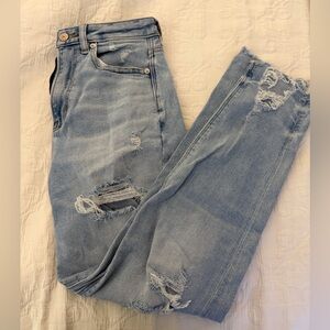 American Eagle Outfitters Light Blue Distressed Boyfriend Jeans
